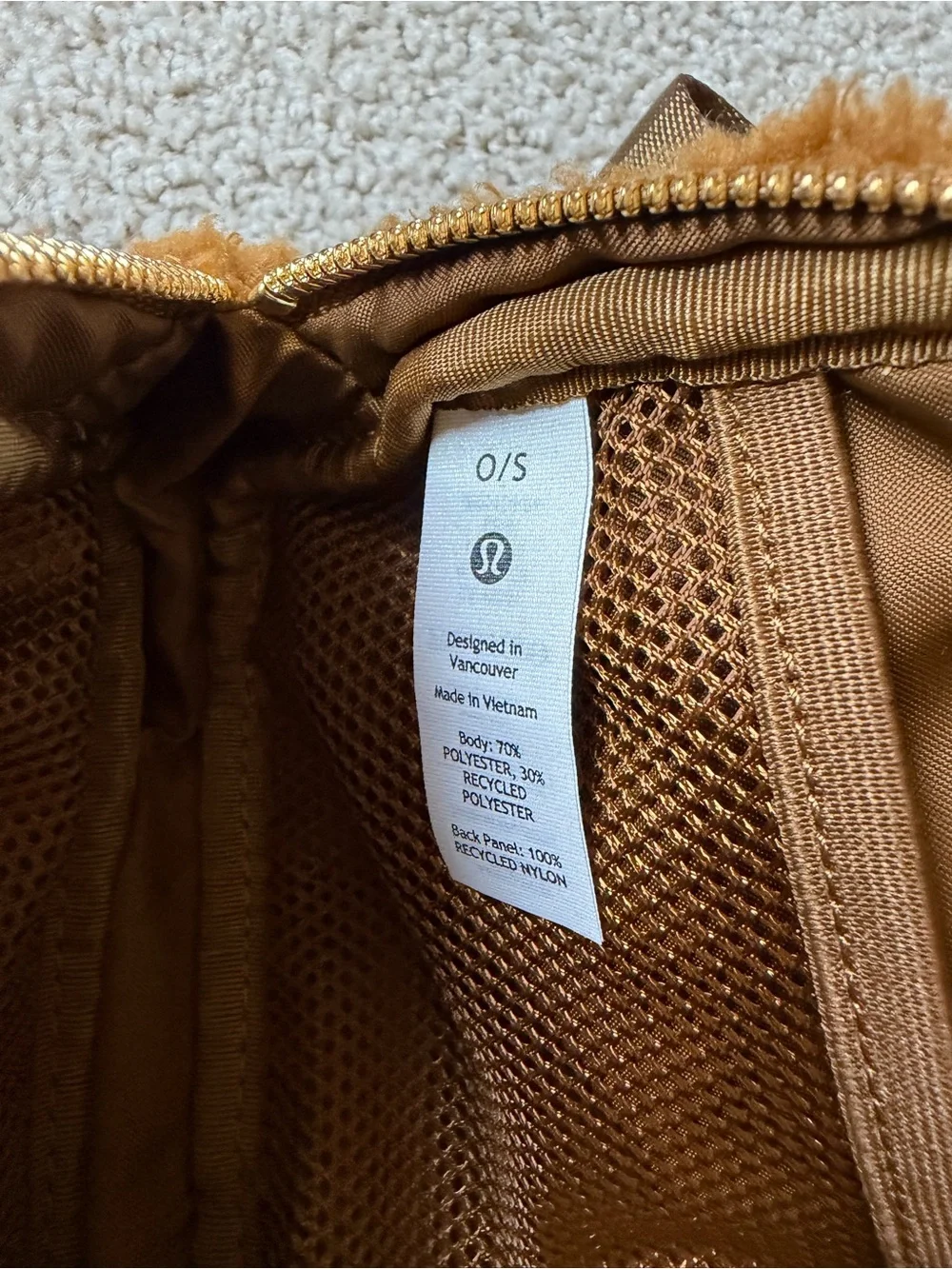 Lululemon Everywhere Belt Bag Fleece NWT